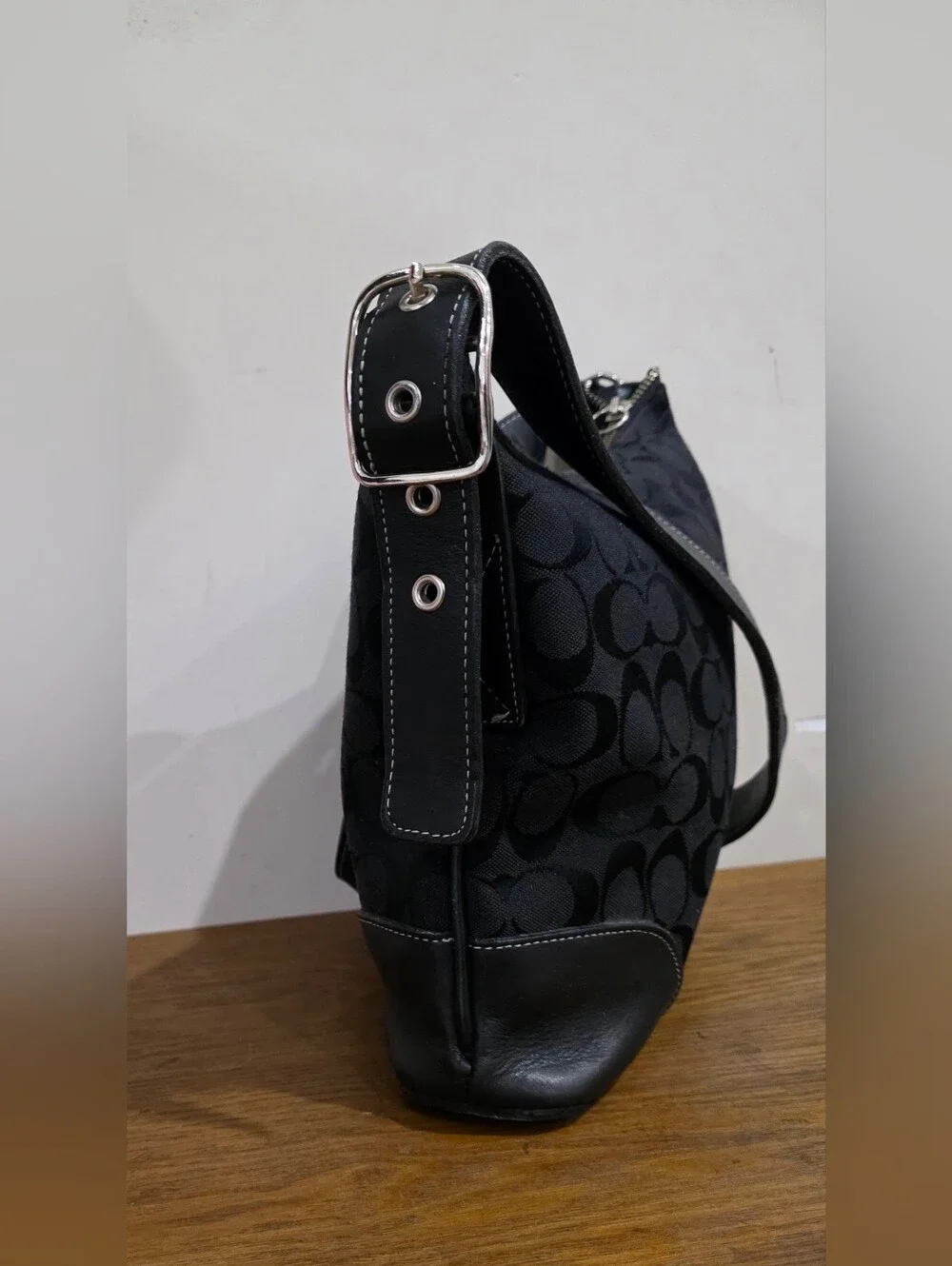 Like New!Coach Signature Jacquard Black/Leather Crossbody bag